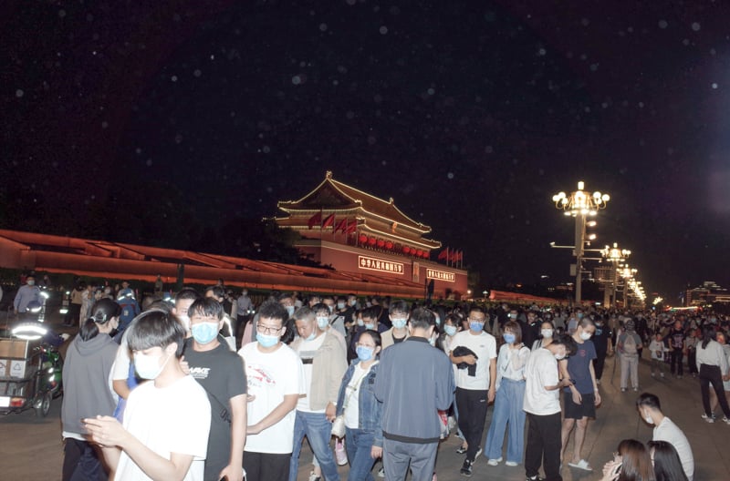 Featured photograph by Zhongjie Zhang